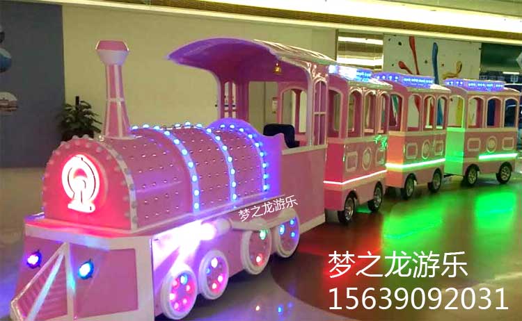 春节将至，新款无轨观光小火车更加‌受欢迎